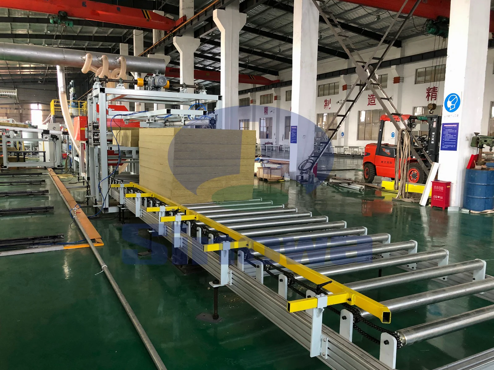 Glass Wool Sandwich Panel Production Line